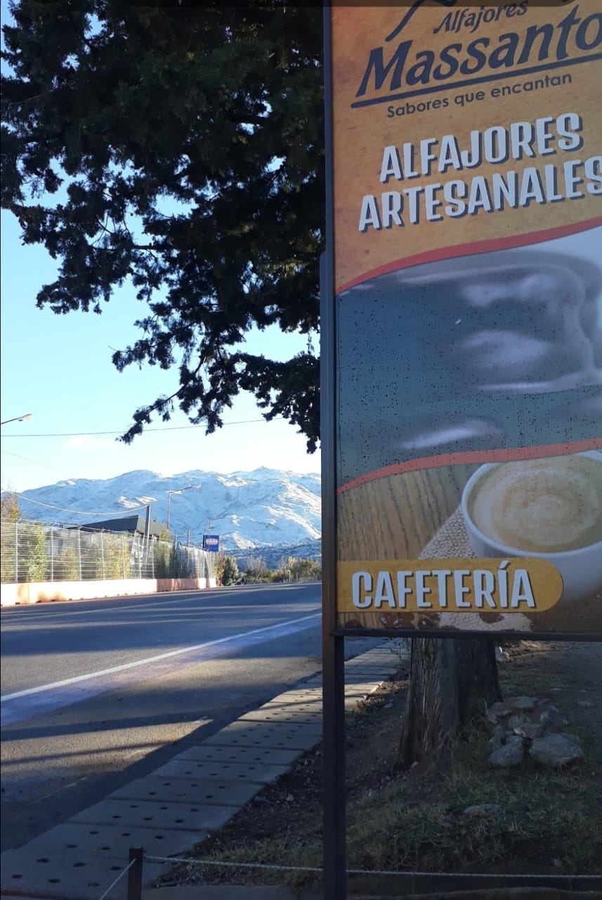 Massanto - Alfajores & Café