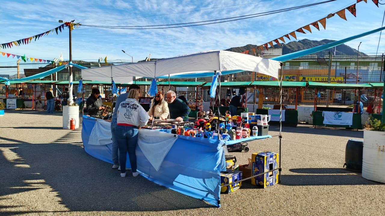 Paseo de Artesanos Laura Amaya